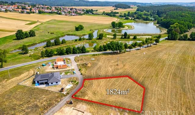 Prodej stavebního pozemku 1 824 m², Hajany, okres Strakonice