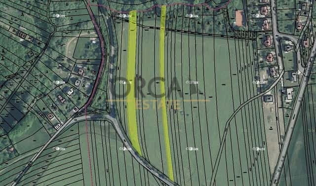Prodej pole 3 168 m², Zlín