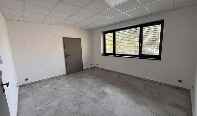 Pronájem kanceláře 18 m², Hlavní, Velké Pavlovice, okres Břeclav