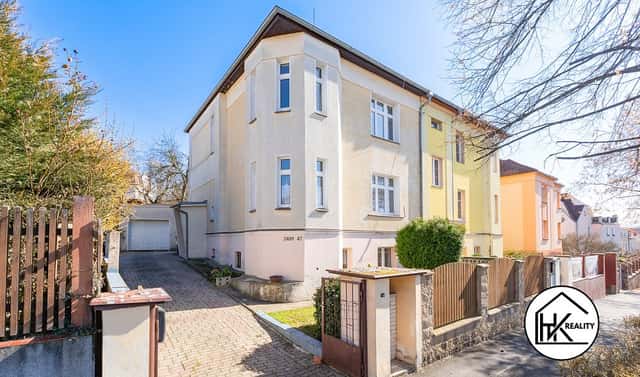 Prodej domu 260 m² s pozemkem 377 m², Doubravská, Teplice