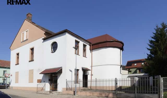 Prodej domu 540 m² s pozemkem 613 m², Dlouhá, Lovosice, okres Litoměřice