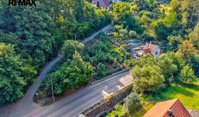 Prodej stavebního pozemku 710 m², Jílové u Prahy, okres Praha-západ