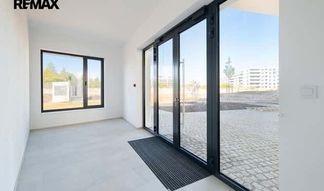 Prodej obchodních prostor 34 m², Dostalové, Praha 5 – Hlubočepy
