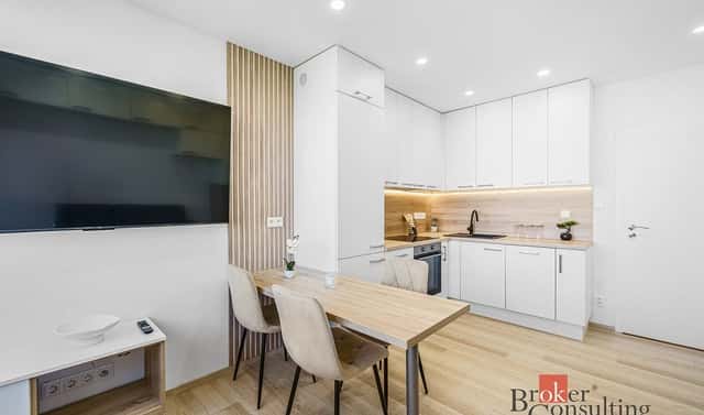 Prodej bytu 3+kk 52 m², Lábkova, Plzeň – Skvrňany, okres Plzeň-město
