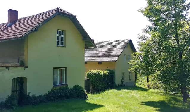 Prodej domu 100 m² s pozemkem 6 962 m², Jenišovice – Mravín, okres Chrudim