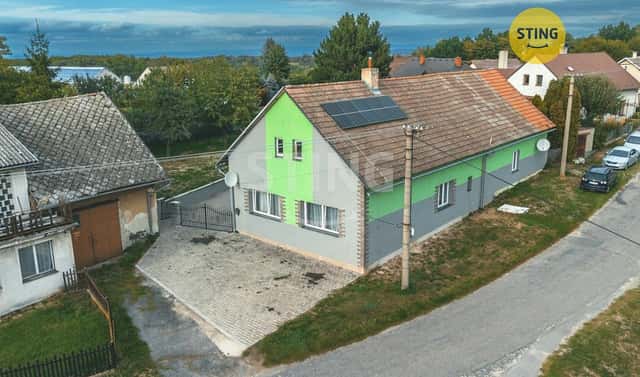 Prodej domu 220 m² s pozemkem 850 m², Prosetín – Malinné, okres Chrudim