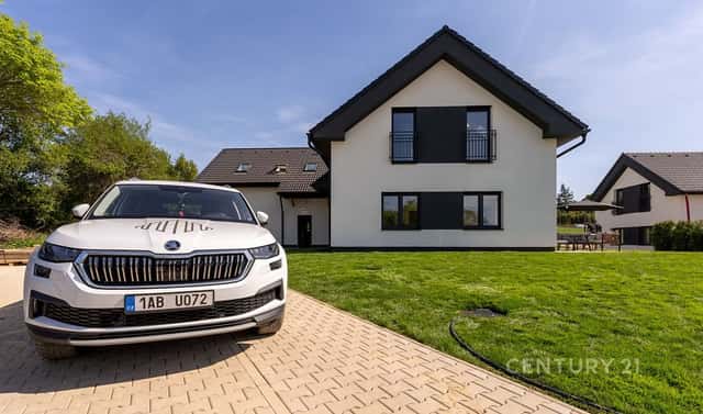 Prodej domu 113 m² s pozemkem 325 m², Škvorec, okres Praha-východ