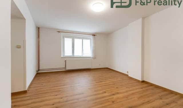 Pronájem domu 102 m² s pozemkem 251 m², Trampotova, Praha 10 – Uhříněves