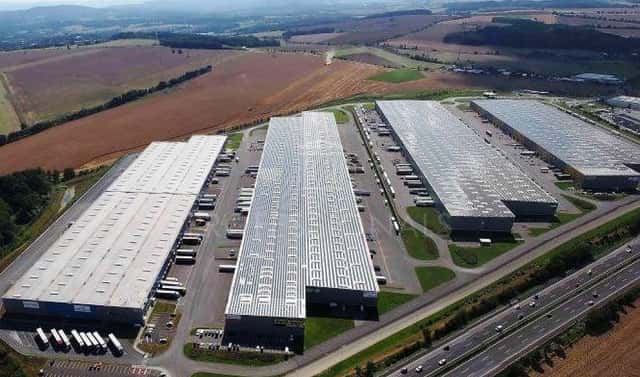 Pronájem skladovacích prostor 23 569 m², Strančice – Všechromy, okres Praha-východ