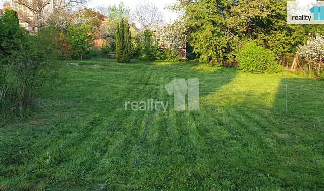 Pronájem stavebního pozemku 1 167 m², Houbařská, Praha 4 – Kunratice