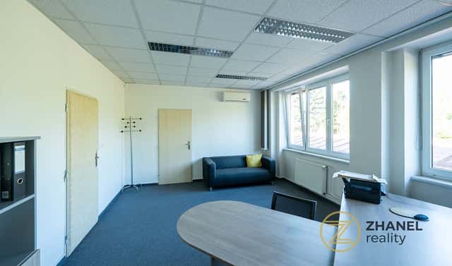 Pronájem kanceláře 44 m², Rudé armády, Karviná – Hranice