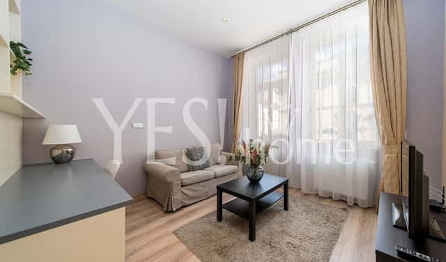 Pronájem bytu 2+kk 40 m², Máchova, Praha 2 – Vinohrady