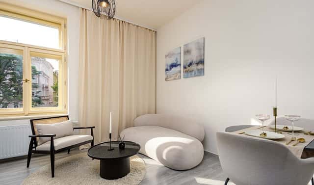 Pronájem bytu 2+kk 36 m², Košická, Praha 10 – Vršovice
