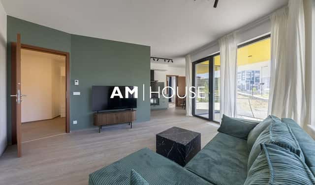 Pronájem bytu 2+kk 66 m², Sokolova, Praha 8 – Karlín