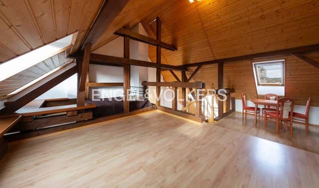 Pronájem bytu 1+1 70 m², U Cvičiště, Plzeň – Doubravka, okres Plzeň-město