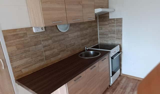 Prodej bytu 1+kk 32 m², V Oblouku, Ústí nad Labem – Krásné Březno