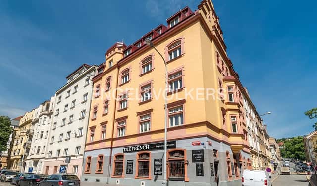 Pronájem obchodních prostor 151 m², Erbenova, Praha 5 – Košíře