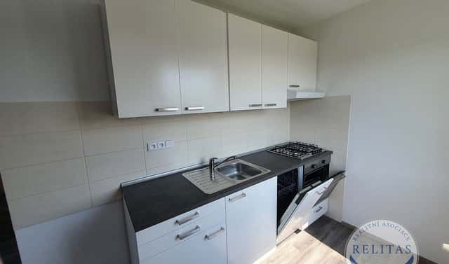 Pronájem bytu 3+kk 64 m², Šimůnkova, Praha 8 – Kobylisy