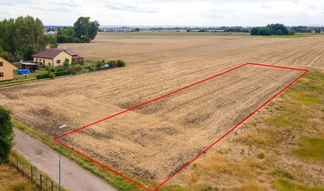 Prodej stavebního pozemku 1 477 m², Dašice, okres Pardubice