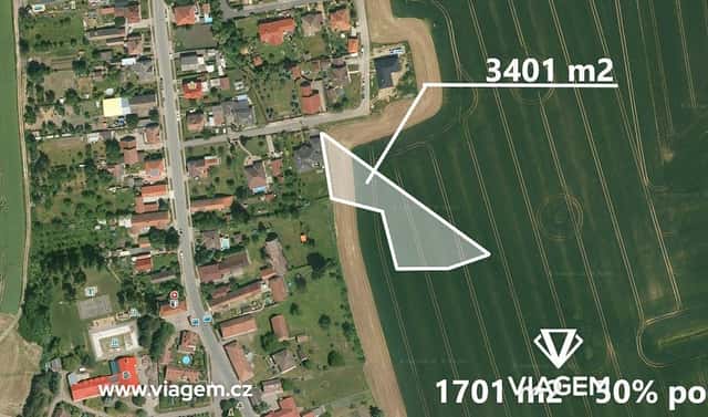 Prodej pole 1 700 m², Chudeřice, okres Hradec Králové
