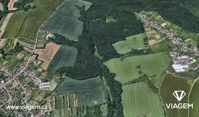 Prodej pole 956 m², Lhota, okres Zlín