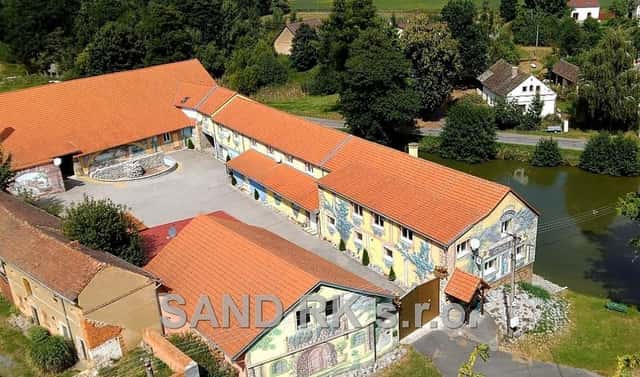 Pronájem domu 1 000 m² s pozemkem 5 177 m², Puclice – Malý Malahov, okres Domažlice