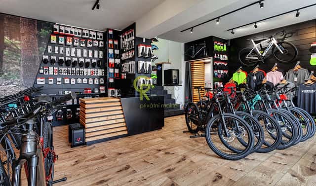 Prodej obchodních prostor 70 m², Plzeňská, Praha 5 – Smíchov