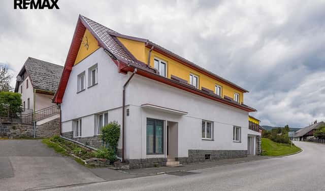 Prodej domu 180 m² s pozemkem 190 m², Stachy, okres Prachatice