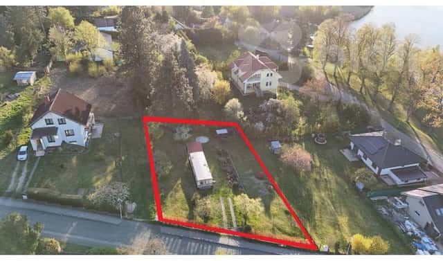 Prodej stavebního pozemku 974 m², Louňovice, okres Praha-východ