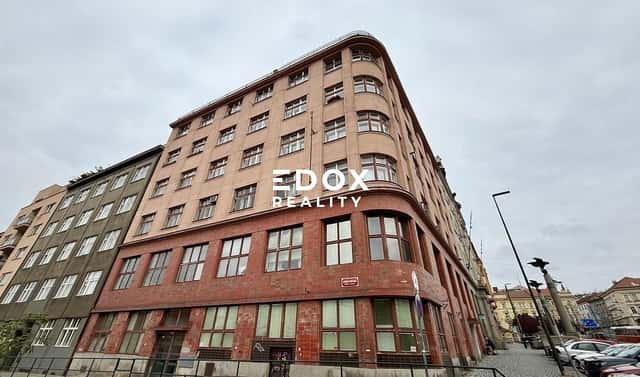 Pronájem bytu 2+1 52 m², Smolenská, Praha 10 – Vršovice