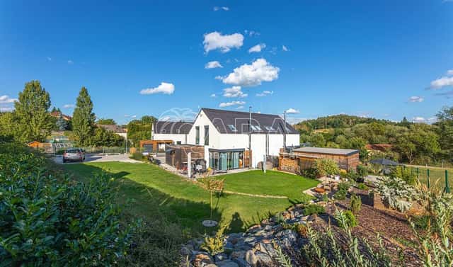 Prodej domu 131 m² s pozemkem 838 m², Lužní, Kamenice – Ládví, okres Praha-východ