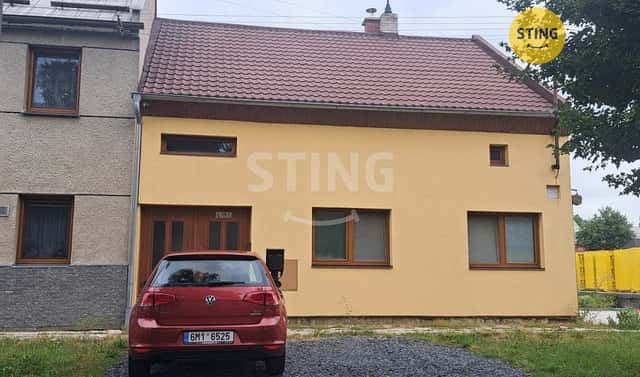 Prodej domu 200 m² s pozemkem 567 m², Hlavní, Přerov – Přerov VI-Újezdec