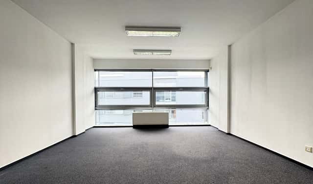 Pronájem kanceláře 29 m², Bohdalecká, Praha 10 – Michle