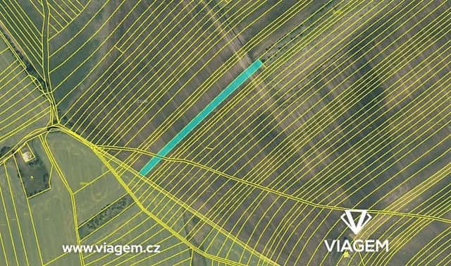 Prodej pole 1 608 m², Břestek, okres Uherské Hradiště