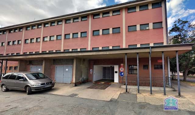 Halová garáž Plzeň - Bory, Tomanova ulice, Tomanova, Plzeň – Jižní Předměstí, okres Plzeň-město