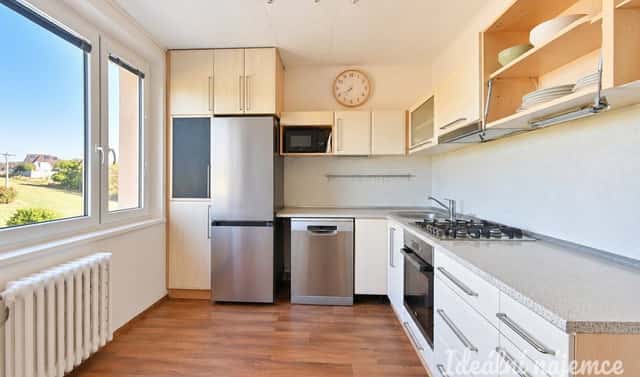 Pronájem bytu 3+1 80 m², Kaštanová, Rosice, okres Brno-venkov