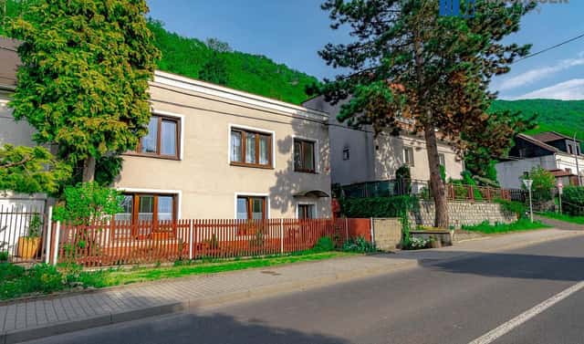 Prodej domu 120 m² s pozemkem 626 m², Trmice – Koštov, okres Ústí nad Labem