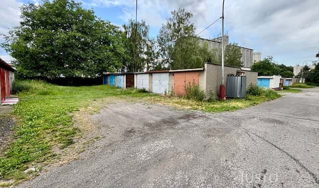 Prodej garáže 16 m2, Hradecká, Opava – Předměstí