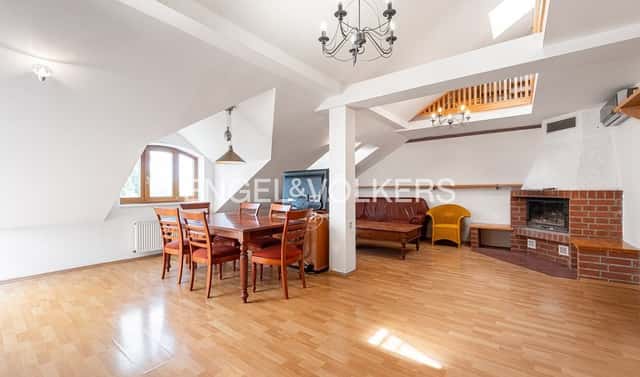Pronájem bytu 4+kk 173 m², Janáčkovo nábřeží, Praha 5 – Smíchov