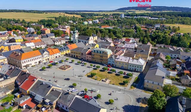 Prodej bytu 3+1 84 m², Sídliště, Toužim, okres Karlovy Vary