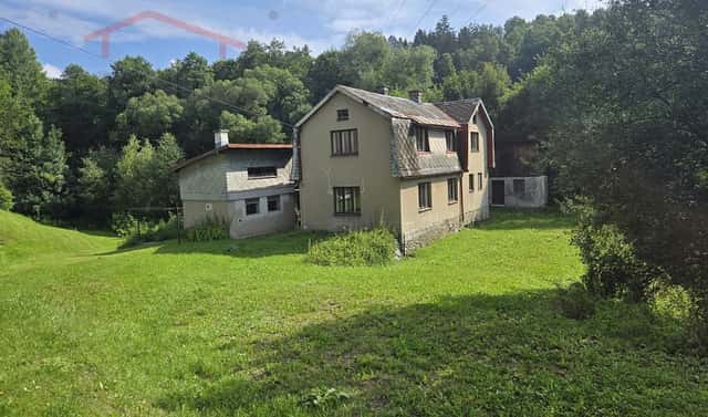 Prodej domu 180 m² s pozemkem 3 200 m², Jesenný, okres Semily