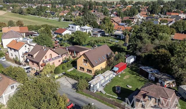 Prodej domu 237 m² s pozemkem 905 m², Glücksmannova, Úvaly, okres Praha-východ