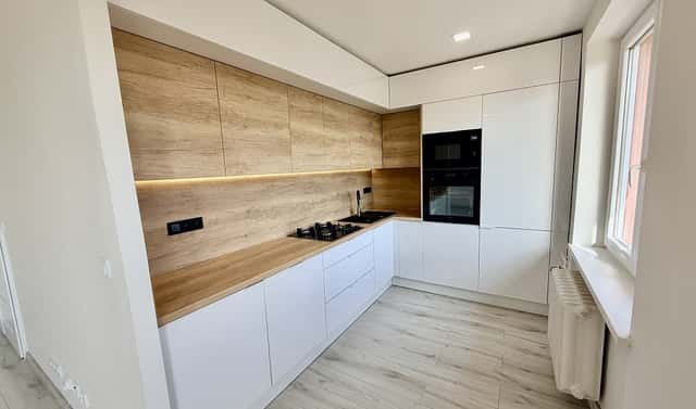 Prodej bytu 2+1 33 m², Slovenská, Karviná – Hranice
