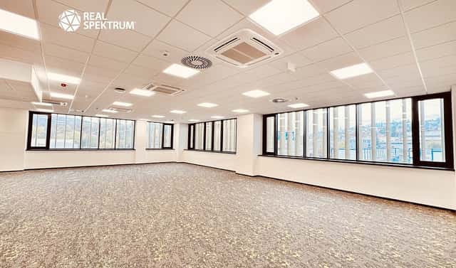 Pronájem kanceláře 420 m², Bauerova, Brno – Pisárky, okres Brno-město