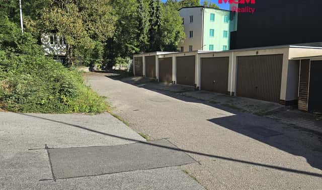 Pronájem garáže, 16 m2, Praha, ul. Ke Kotlářce, Ke Kotlářce, Praha 5 – Košíře