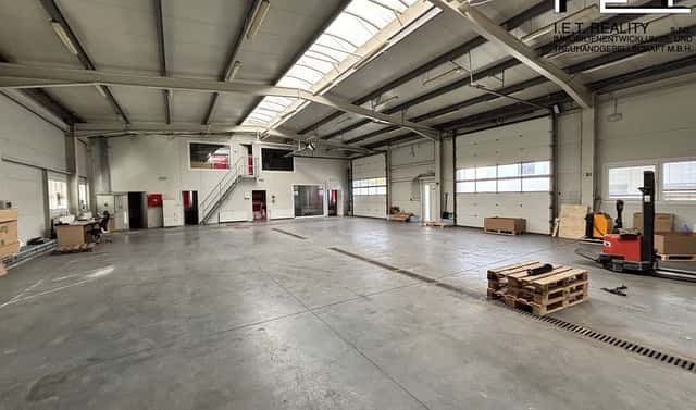 Pronájem obchodních prostor 1 073 m², Františka a Anny Ryšových, Ostrava – Svinov, okres Ostrava-město