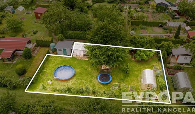 Prodej chaty/chalupy 16 m² s pozemkem 310 m², Zahrádkářská osada Třešňovka, Hradec Králové – Nový Hradec Králové