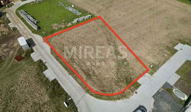 Prodej stavebního pozemku 942 m², Hořátev, okres Nymburk