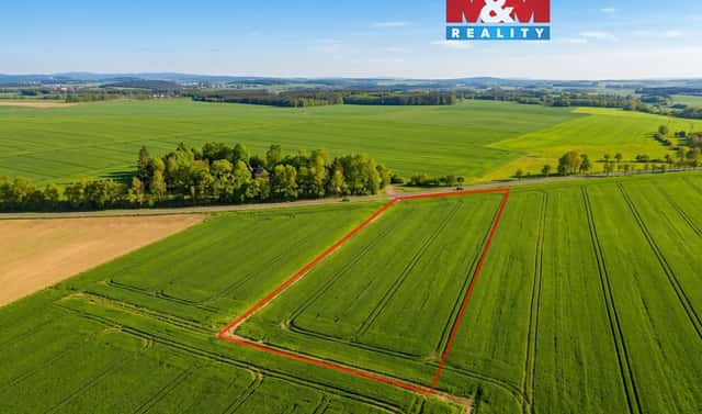Prodej pole 15 668 m², Vodňany – Újezd, okres Strakonice