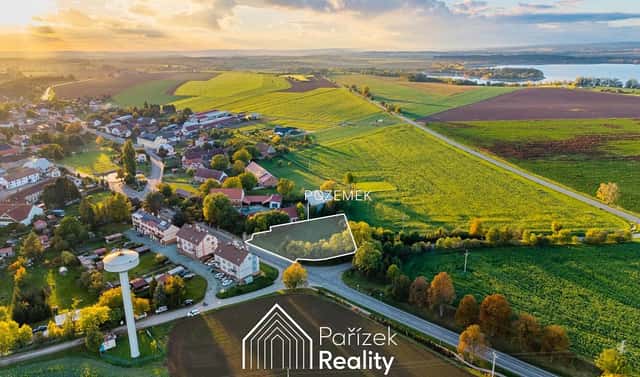 Prodej stavebního pozemku 2 228 m², Nahořany, okres Náchod